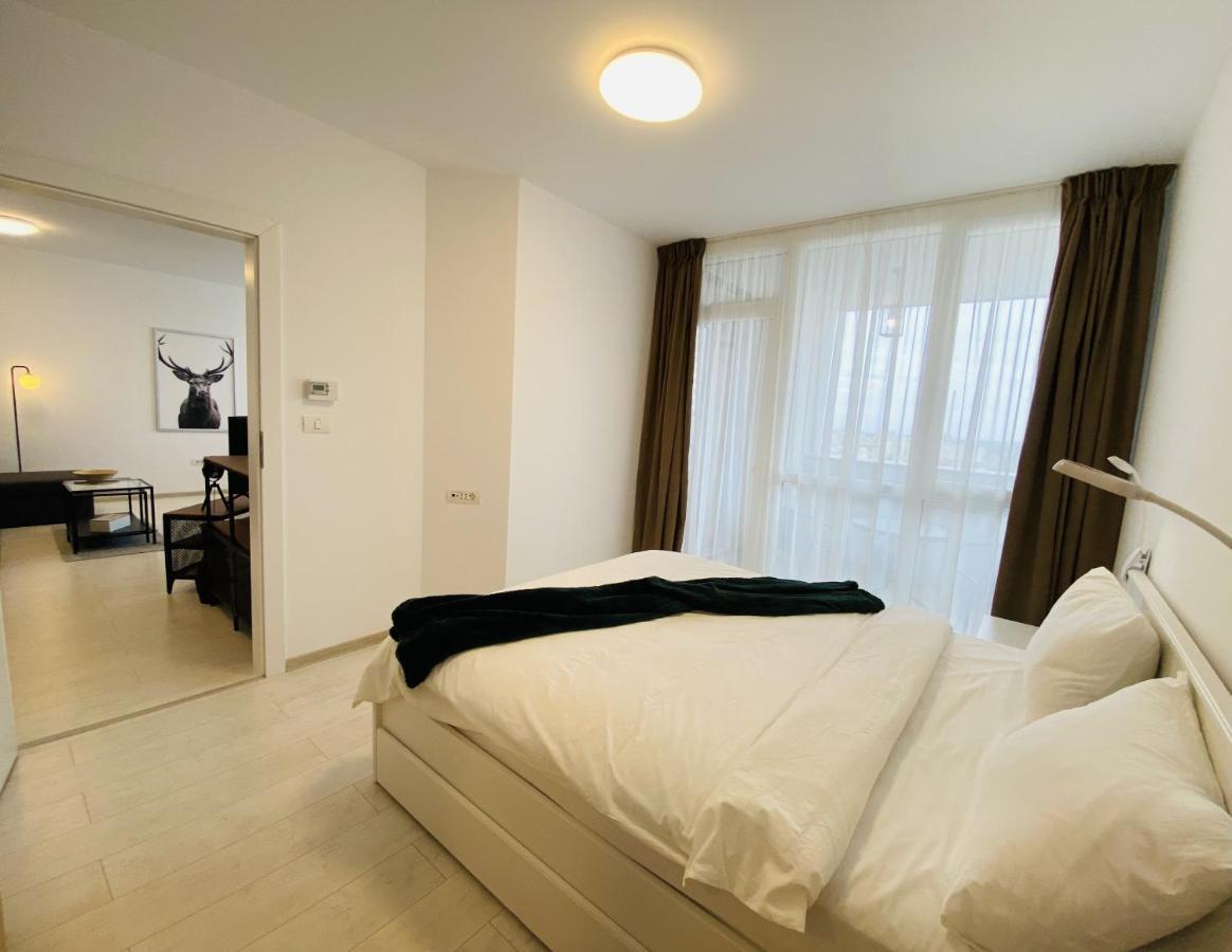 Charming Flat In Brasov With Balcony Panoramic View Lejlighed Eksteriør billede