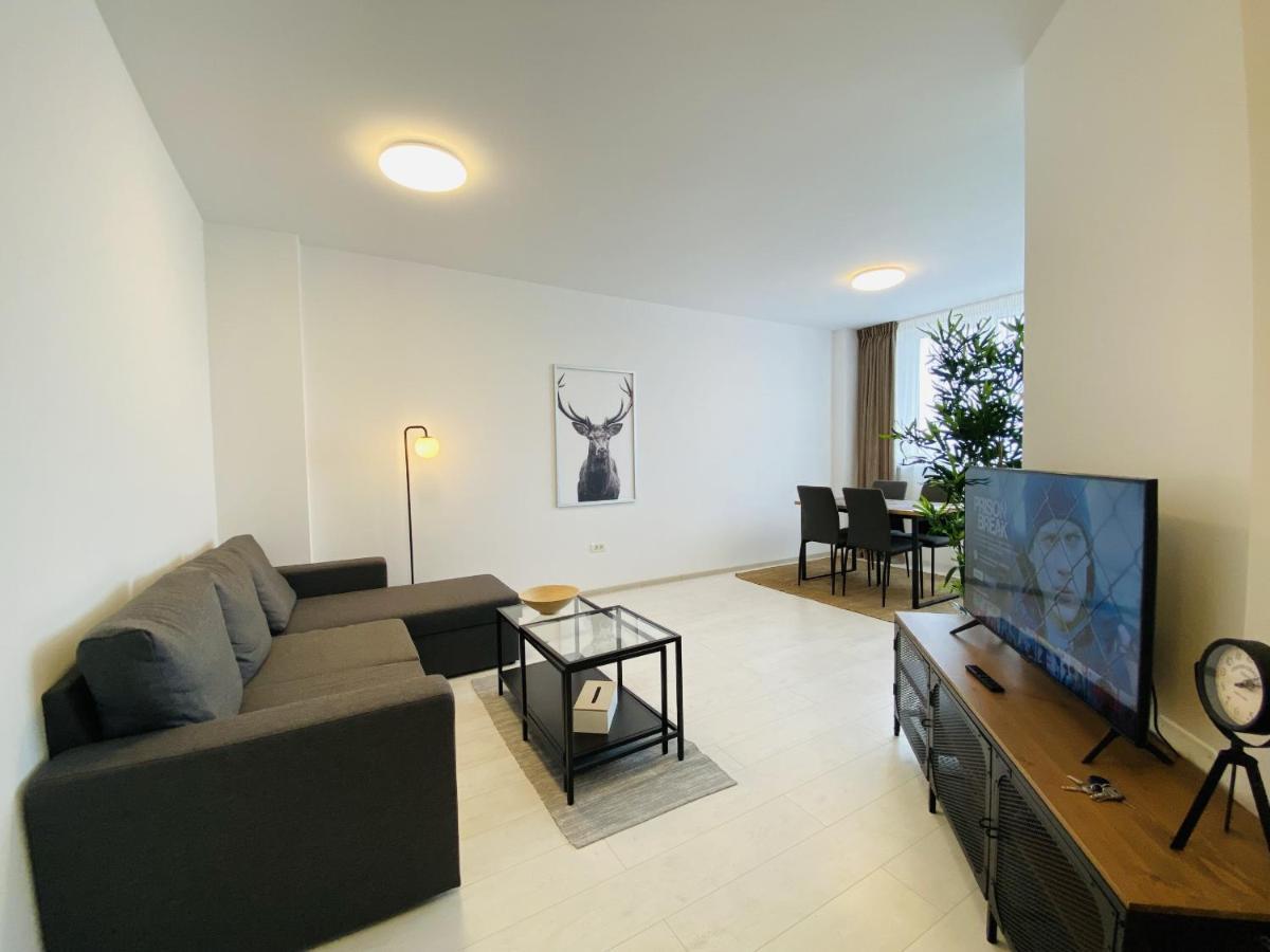 Charming Flat In Brasov With Balcony Panoramic View Lejlighed Eksteriør billede